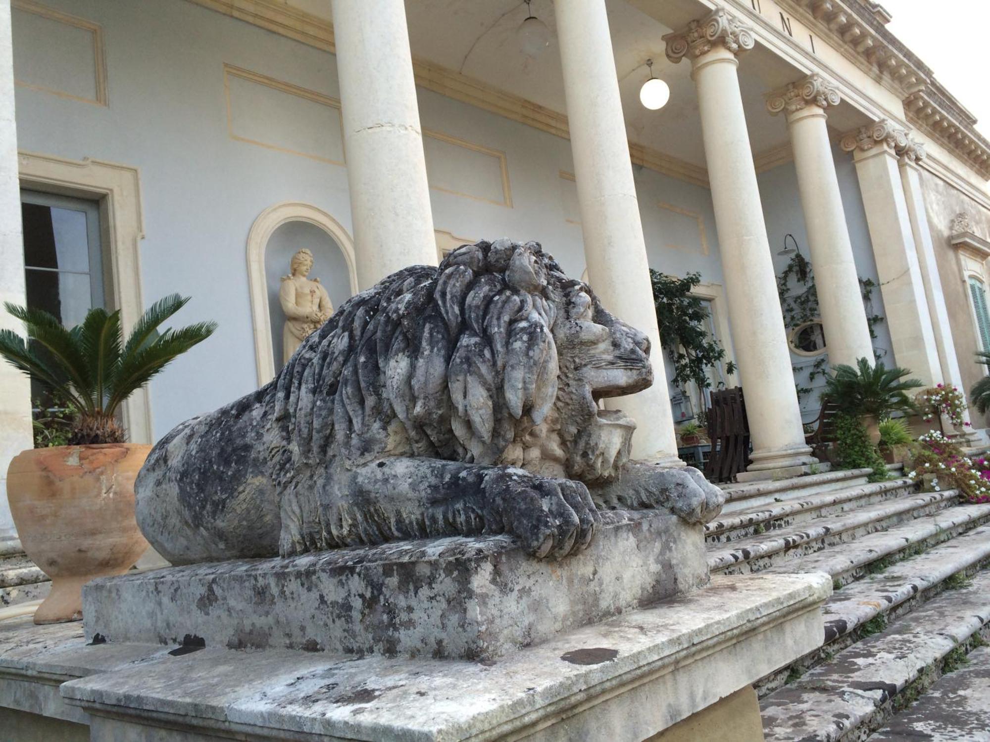 Villa Bruni/Casina Lecce Exterior foto